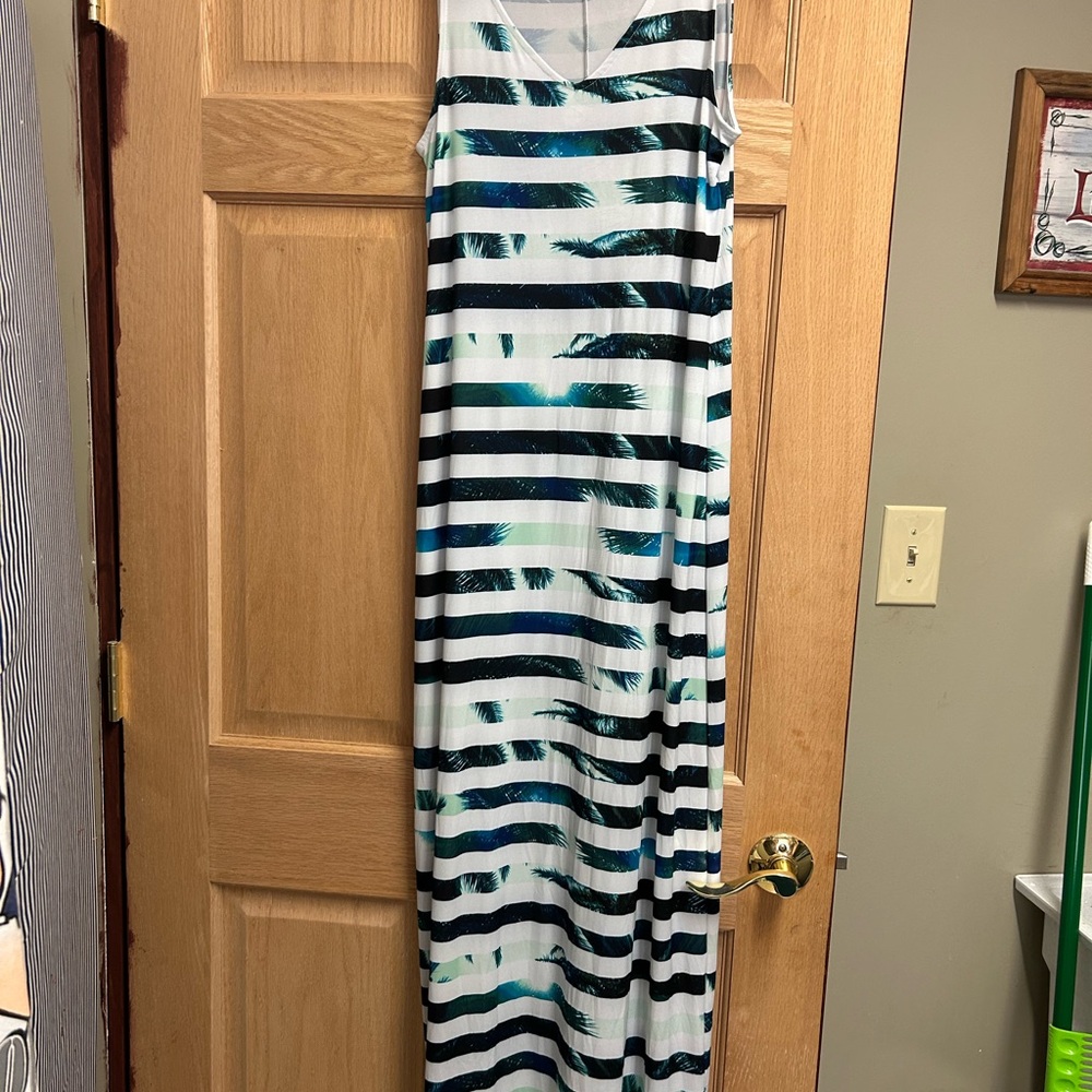 Chic Striped Maxi Dress